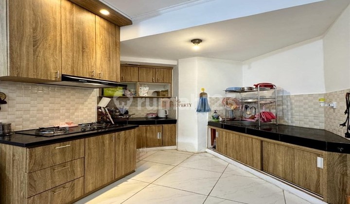 Dijual 3Br Apartemen Mediterania Gajah Mada Full Furnished Baru Renovasi, Dekat Gajah Mada Plaza, Harco Glodok, Wisata Kota Tua, Fasilitas Kolam Renang, Gym, Restoran, Atm