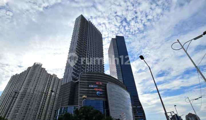 Disewakan Soho 2 Lantai Neo Soho Podomoro City Central Park - Furnish Lengkap, bisa Kantor & Hunian, Fasilitas Fitness Center, Function Hall, Taman, Shopping Center, Sky Terrace, Kolam Renang 2