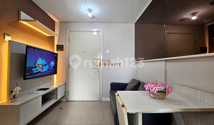 Furnished Elegant! Disewakan 1Br Apartemen Madison Park - Cukup Jalan Kaki ke Central Park & Taman Anggrek, Jakarta Barat Furnished Elegant! Disewakan 1Br Apartemen Madison Park - Cukup Jalan Kaki ke Central Park & Taman Anggrek, Jakarta Barat