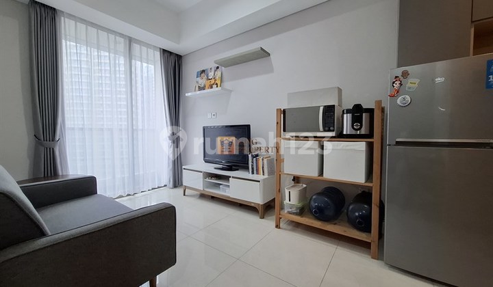 Unit Homey, Disewakan 2BR 44m Taman Anggrek Residences Fasilitas Swimming Pool, Kids Playgrounds, Club House, Spa, Gym. 2