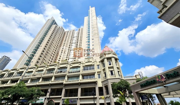 Cheap Leased Adjacent Kiosks Ready to Occupy in Madison Park Apartment Area, suitable for offices, warehouses, or culinary businesses, Near Central Park Mall. Cheap Leased Adjacent Kiosks Ready to Occupy in Madison Park Apartment Area, suitable for offices, warehouses, or culinary businesses, Near Central Park Mall.