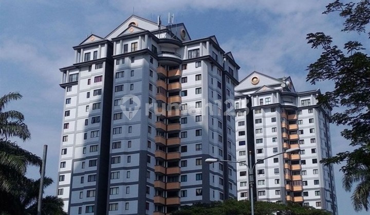 Dekat Lippo Village & Uph Sebelah Lapangan Golf, Dijual 3Br Kondominium Golf Karawaci - Full Furnished Bagus Siap Huni