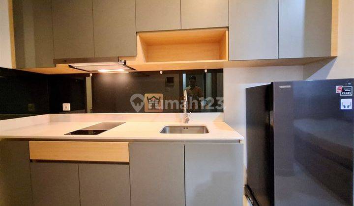 Lantai Rendah Studio Taman Anggrek Residence Furnish Bagus Tares 2