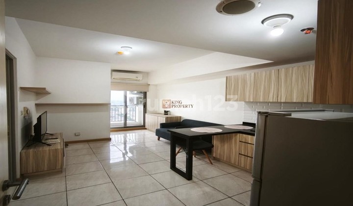Dekat Summarecon Mall Serpong Sms & Bethsaida Hospital, Dijual 2Br Apartemen Midtown Serpong Furnished Minimalis, Fasilitas Swimming Pool, Jacuzzi, Gym, Taman, Children Playground.