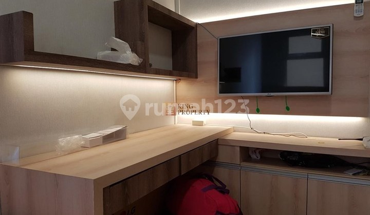 Selangkah ke Mall Kampus dan Office Tower, Disewakan Apartemen Studio Madison Park Furnish Modern Minimalist, Tanjung Duren, Jakarta Barat 1