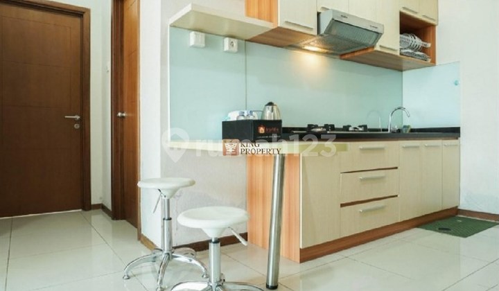 Selangkah ke Grand Indonesia , MRT Bundaran HI dan Stasiun BNI ke Bandara Soetta, Dijual 2BR Thamrin Executive Residences View City Light, Fasilitas Lift Private, ,Yoga Area, Swimming Pool, Mini Golf, Pool Bar, Gym. 2