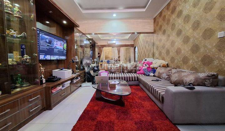 Rumah dengan Fasilitas Clubhouse, Kolam Renang, Gym, Dekat Mall Puri Indah Tol JORR, Dijual Puri Mansion Cluster Atlanta 120m Cengkareng Jakarta Barat 1