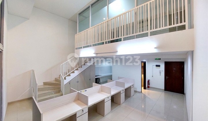 Directly Connected to Central Park Mall 2, For Rent Neo Soho Residences Ebony 123M 2 Floors Neatly Furnished Suitable for Office or Residential Living