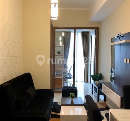Direct Access to Hublife Mall Rent 1+1 Furnished Good Room in Orchid Garden Residence Condominium Includes Bathtub & Kitchen Set Facilities Clubhouse, Swimming Pool, Gym Close to Prestigious Campus, Central Park, Orchid Garden 2