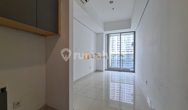 Strategic Sale of 2 Bedrooms Unfurnished in Taman Anggrek Residence, Direct Access to Mall Hublife, Taman Anggrek, Central Park Facilities Clubhouse, Swimming Pool, Gym Close to Prestigious Campuses & Offices 2