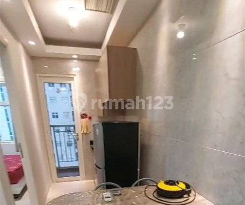 Access to Central Park Mall Rent 1 Room Furnished Nice at Madison Park Apartment Facilities Swimming Pool, Gym, Jogging Track Access to Soekarno-Hatta Airport, Orchid Park, Apl Tower & Toll Gate 2