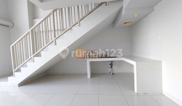 Strategic 2-Story Unfurnished Rental in SOHO Pancoran South Jakarta Near Kuningan, Sudirman, Gatot Subroto Business Centers with Adult & Children's Swimming Pool, Fitness Center, Sky Lobby & Sky Terrace Facilities 2