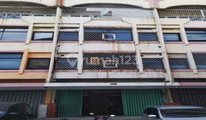 Strategis Jual Ruko 4,5 Lantai Unfurnished di Lingkungan Apartemen Mitra Bahari Dekat Pintu Tol, Pelabuhan, Mall Emporium Dengan Fasilitas Apartemen Kolam Renang, Gym, Lapangan Tennis