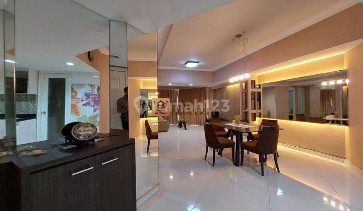 Condominium Taman Anggrek 2BR Furnished Bagus Diatas Mall Jakarta 1