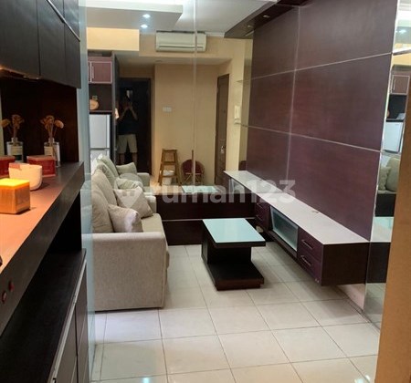 Strategic Sale 2 Furnished Good Rooms in Marina Ancol Apartment Access to Tanjung Priok Port, Soekarno-Hatta Airport, Taman Impian Jaya Ancol Facilities Swimming Pool, Gym, Jogging Track
