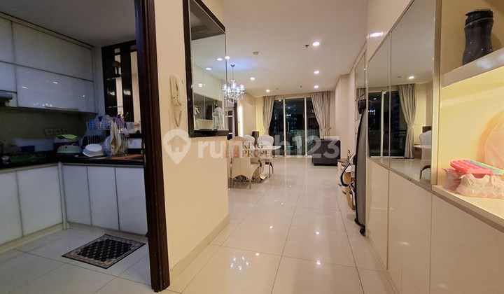 Directly Connected to CP Mall, For Sale Central Park Residences Apartment Below Market Price 3BR+1 Fully Furnished Ready to Occupy, Super Strategic Location in Tanjung Duren Area, West Jakarta