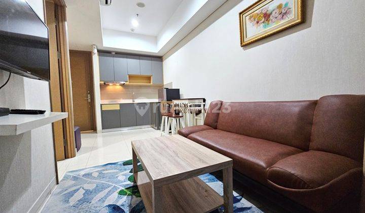 Furnish Minimalis 1 Bedroom Taman Anggrek Residence View Pool 1