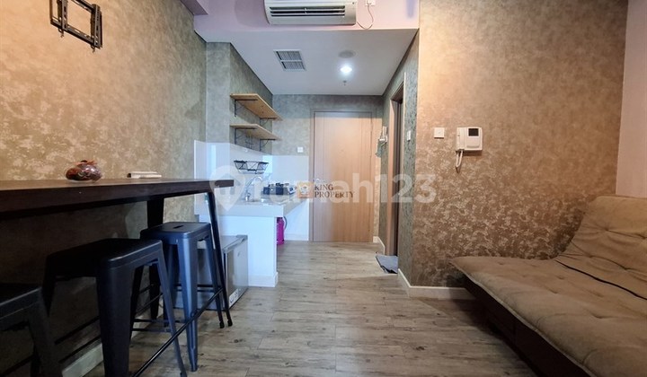 Furnished Design Interior Lengkap Siap Huni, Disewakan Apartemen Puri Orchard 1Br Luas 35M2 Nyaman & Terawat Lokasi Strategis Dekat Dari Tol Kembangan dan Mall Puri Indah Jakarta Barat