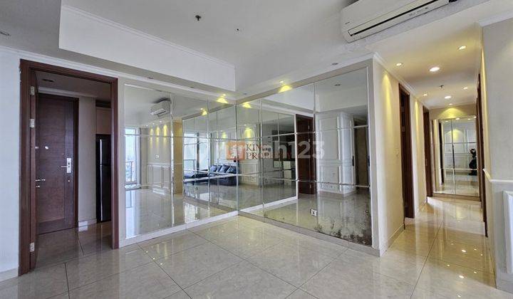 Connecting Mall Taman Anggrek, Disewakan 3+1 Condominium Taman Anggrek Residences Area Tanjung Duren Siap Huni