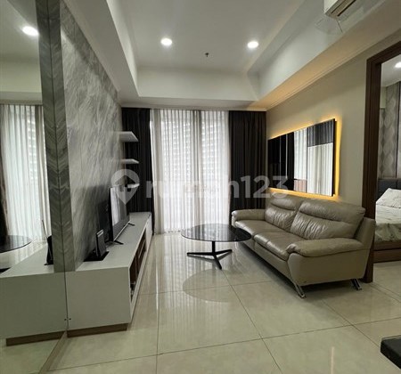 Hanya Bawah Koper& Siap Huni, Disewakan Condominium Taman Anggrek Residences 2Br+1 Furnished Interior Modern Nyaman, Lokasi Strategi Dekat Mall & Office Tower di Tanjung Duren 2