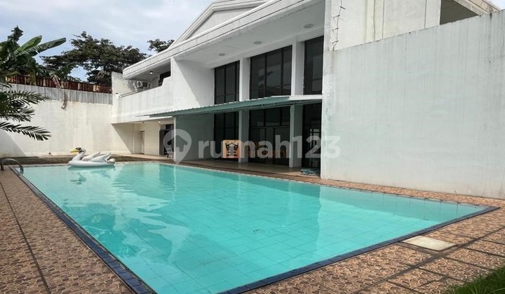 Nego Sampai Deal, Rumah Bangka Kemang Tropical 2 Lantai dengan Private Pool di Bangka, Kemang, Mampang Prapatan, 10 Menit ke Senopati Jakarta Selatan