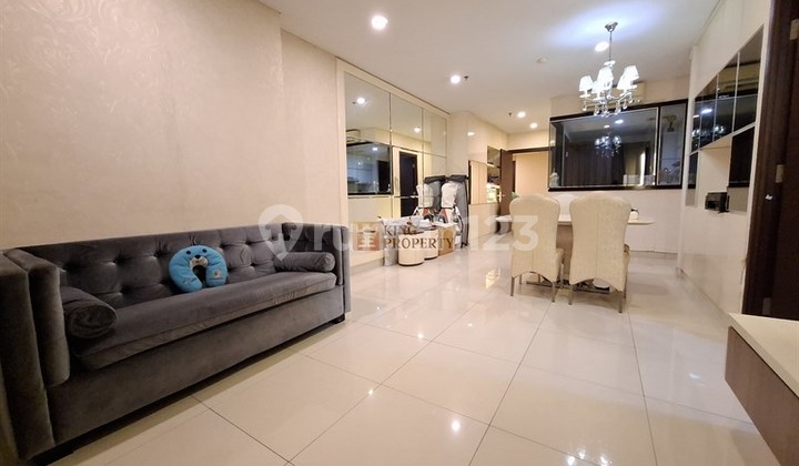 Below Market Price, For Sale Central Park Residences Apartment 3BR+1 Area 127m2 Furnished Well-Maintained & Complete Ready to Occupied, In Tanjung Duren West Jakarta