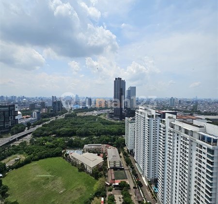 Brand New Dengan Pemandangan Lapangan Golf, Disewakan Apartement Springhill Royale Suites 2BR Unfurnish Standar Daveloper Siap Huni, Lokasi Strategis Di Pusat kota Kemayoran Jakarta Pusat 2