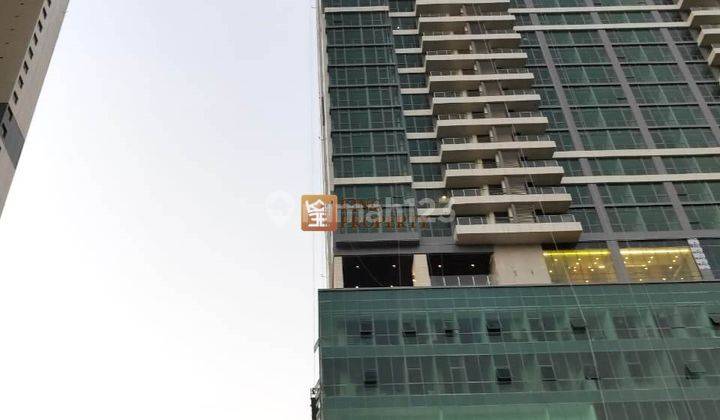 Luxury Private Lift 3BR Hillcrest House Karawaci Siap Huni 1