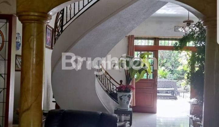 2-STORY LUXURY HOUSE MEDOKAN ASRI SURABAYA 2