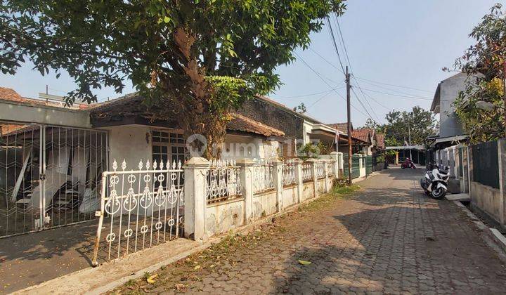 Dijual Rumah Hitung Tanah di Merkuri Margahayu Raya 2