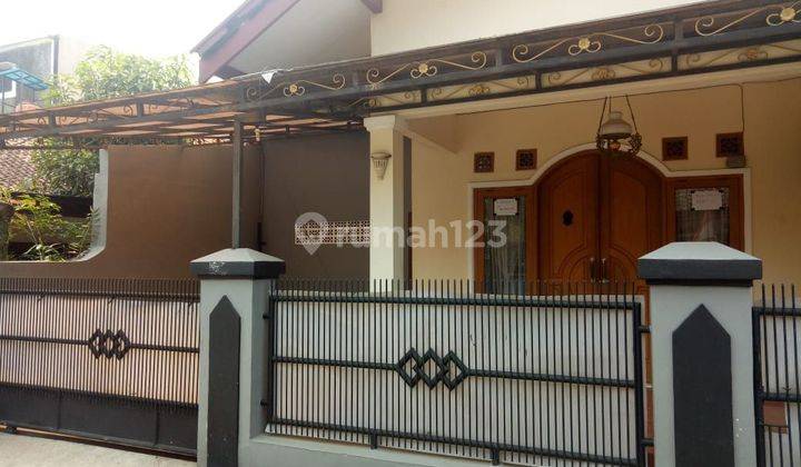 Dijual Rumah Bagus Siap Huni di Komplek Cijawura, Ciwastra 1