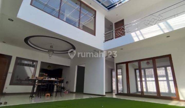 Rumah Lux Posisi Hook Lokasi Strategis Dekat Jl. Tol Buah Batu, Kota Bandung 2