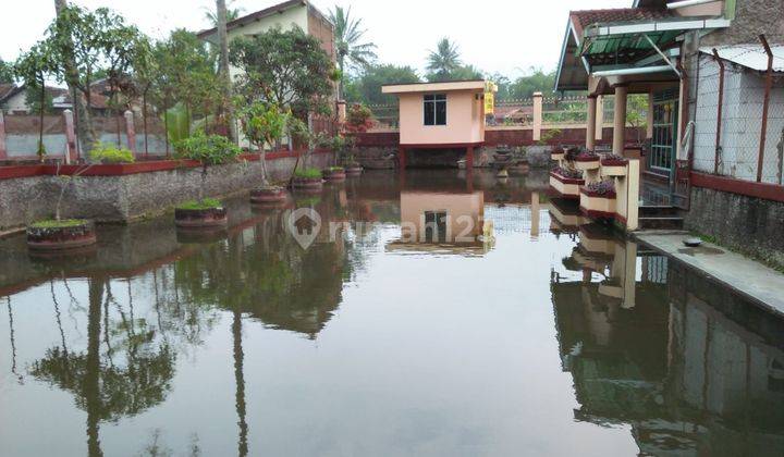 Dijual Rumah Villa di Daerah Wisata Cipanas, Tarogong Kaler, Kabupaten Garut 2