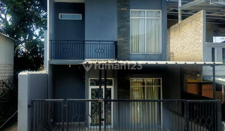 *DIJUAL RUMAH RASA VILLA DI SAYAP PADASUKA CICAHEUM BANDUNG VIEW CITY LIGHT ADA ROOFTOP HARGA MURAH JARANG ADA*  1