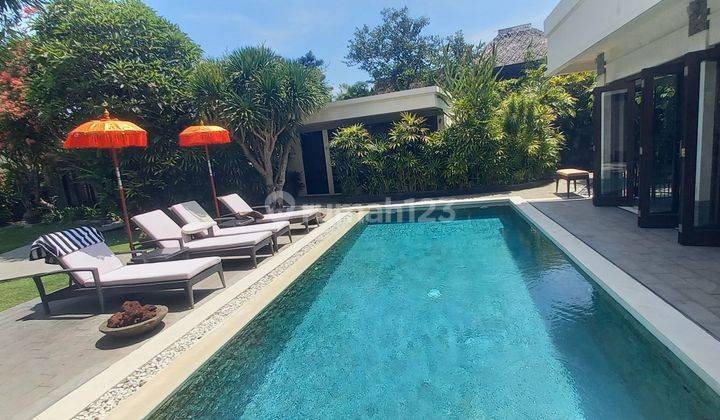 Rumah Villa  With Big Garden And Pool Near Sanur Beach 1