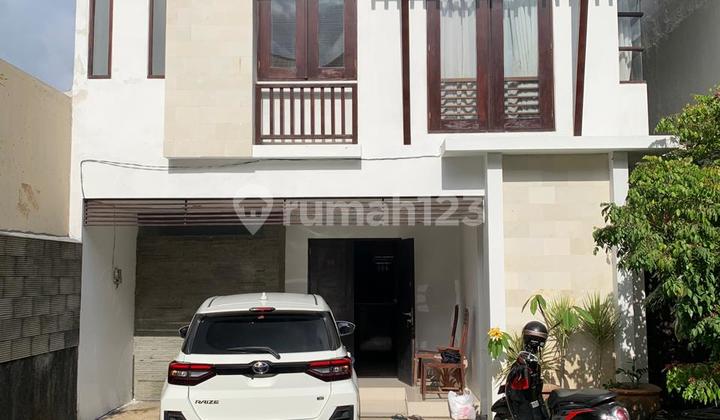 Rumah Bagus Shm Sunset Road Hnya 200m Dari Bca Sunset Semi Furnished Rumah Bagus Shm Sunset Road Hnya 200m Dari Bca Sunset Semi Furnished