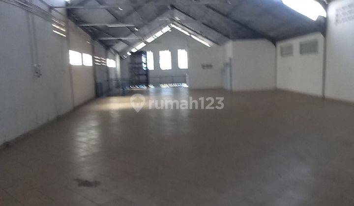 Warehouse for rent 1680m2 2 floors Sunset Road Near Seminyak SHM 2