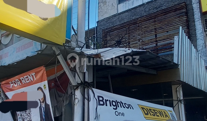 Dewi Sri Kuta Badung 3-Storey Shophouse for Rent and Sale Near Tempong Indra 2
