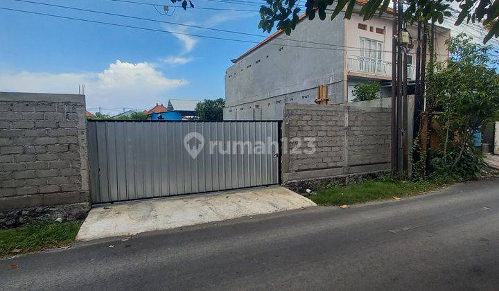 Gudang Dan.garase Mkbil Baru Disewakan Tukad Batanghari  1