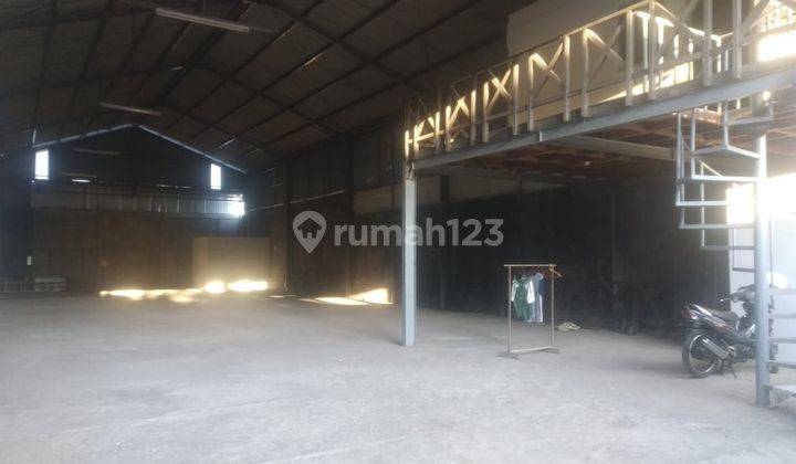 Warehouse for rent 400 m2 SHM Bagus Teuku Unar Barat Denpasar 2