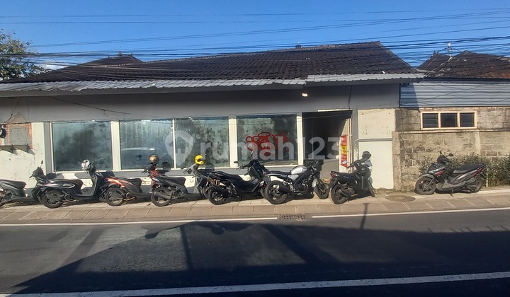 Shop House Take Over Lease 4 Years Kerobokan Kaja Suitable for Restaurant and Office 1