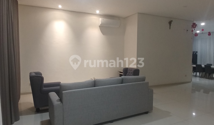 Minimalist Ready-to-Occupy Private Building in the Favorite Cluster of Pakuwon Indah 2