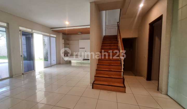 For Sale Very Nice House Kota Baru Parahyangan 2