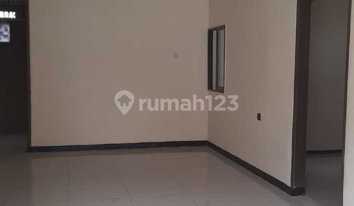 Di Sewakan Rumah Tempat Tinggal Nyaman Di Antapani 2