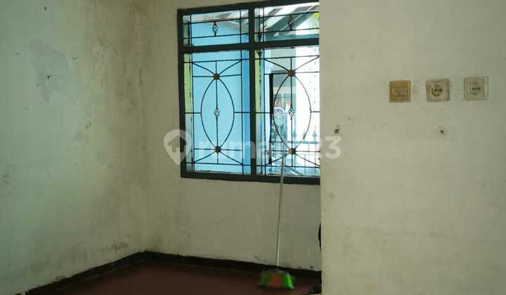 Di Jual Rumah Daerah Cisaranten Endah 2