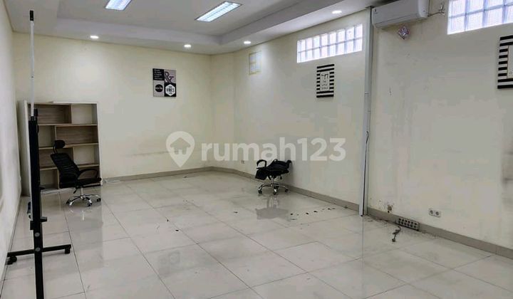 Di Jual Siap Pakai 3 Ruko Rendeng Di Mainroad Sudirman Bandung Di Jual Siap Pakai 3 Ruko Rendeng Di Mainroad Sudirman Bandung