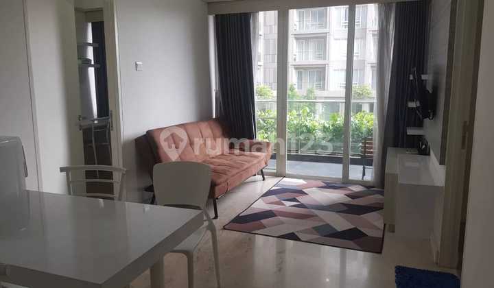 For Rent: Landmark Apartment 2Br Floor 2