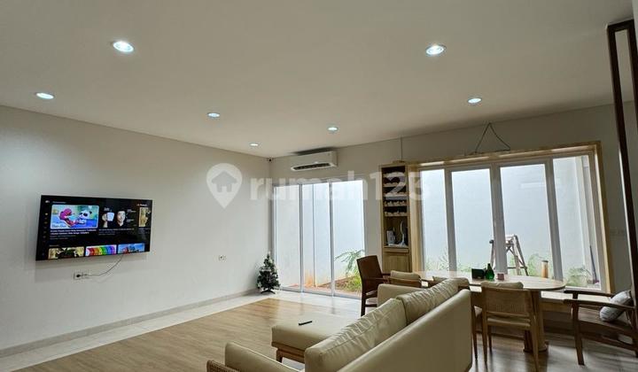 Disewakan Rumah Modern Bagus Furnish di Cideng Jakarta Pusat 2