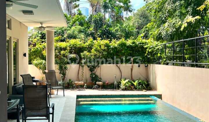 For Rent / Disewakan -Senayan,Senopati Kebayoran Baru @Rumah Full Renovasi I di Lokasi Premium Scbd (Pet Friendly)