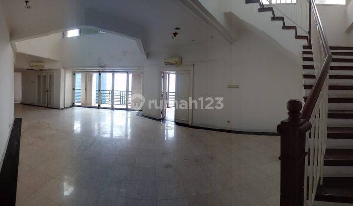 Dijual Apartment Sudirman Park Penthouse Type 3 + 1Bedroom 1